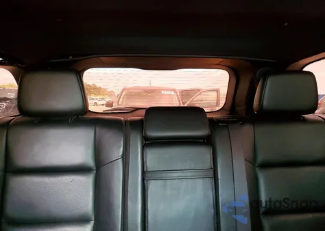 2021 Jeep Grand Cherokee Overland z USA, uszkodzony, nr VIN 1C4RJFCG7MC581923